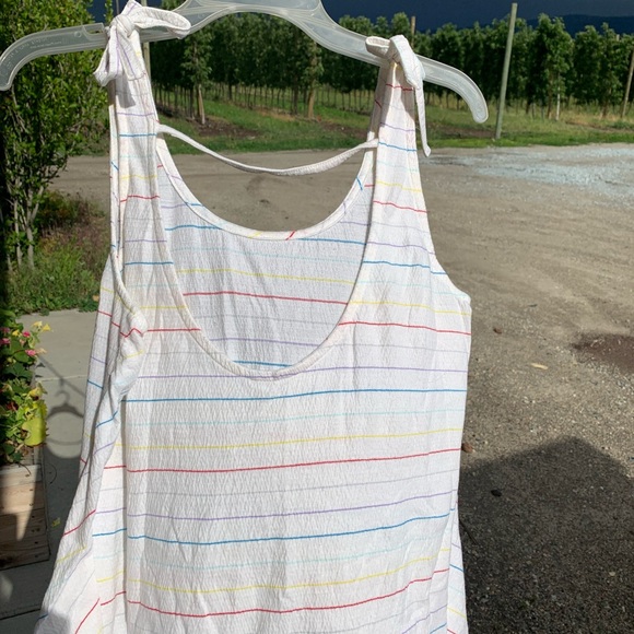 Roxy Rainbow Pinstripe Tank Top. Medium.  Mint condition - Picture 2 of 15